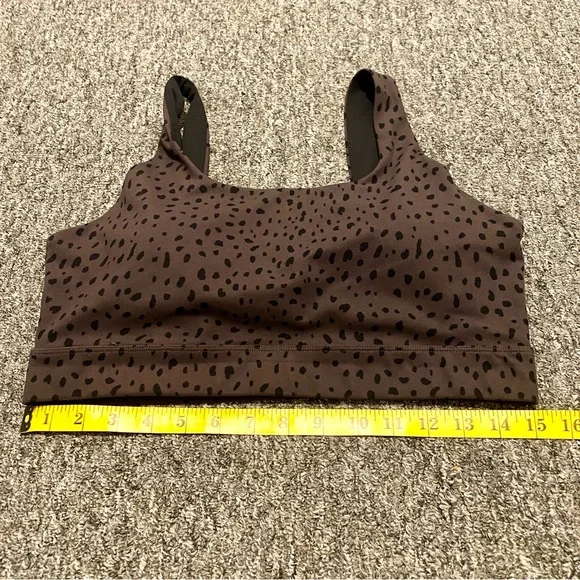 Size L Zyia Gray Jaguar Twist Bra - Picture 5 of 5